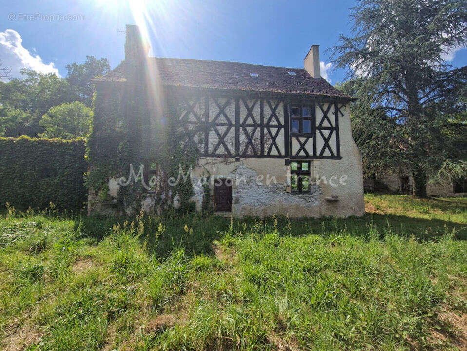 Maison à SAINT-POURCAIN-SUR-SIOULE