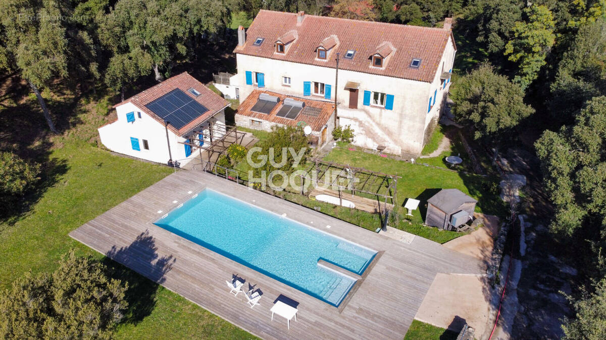 Maison à PERI
