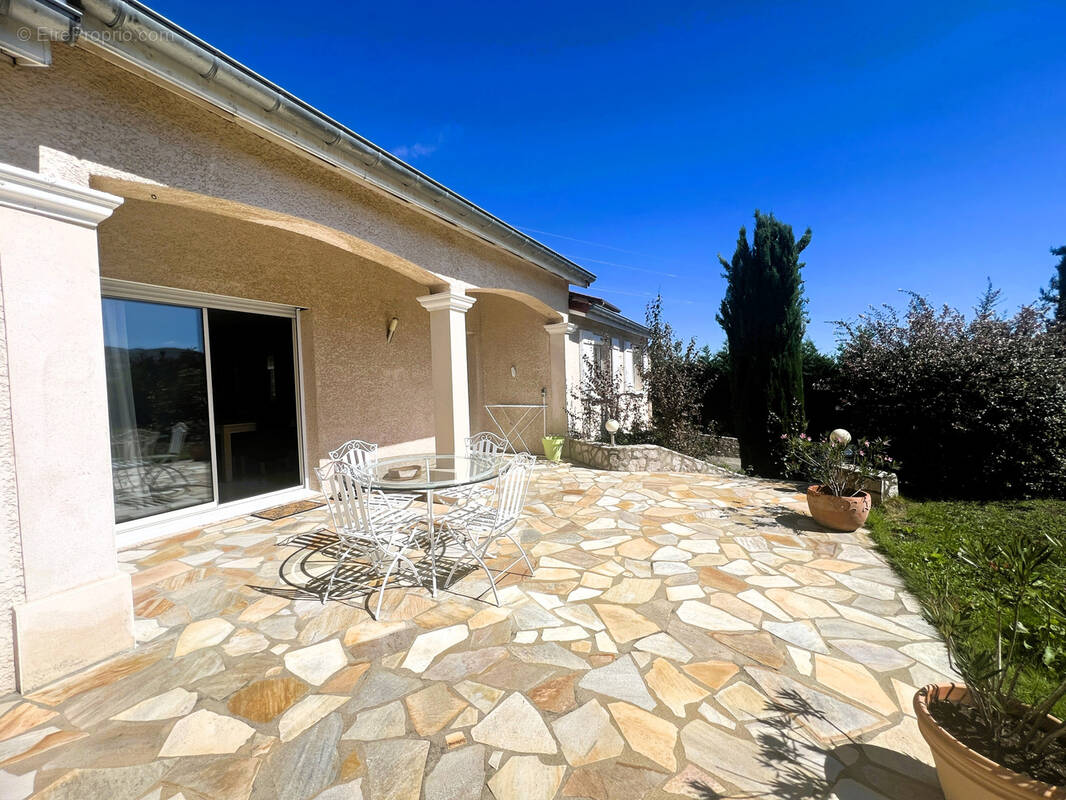 Maison à SAINT-CHAMOND