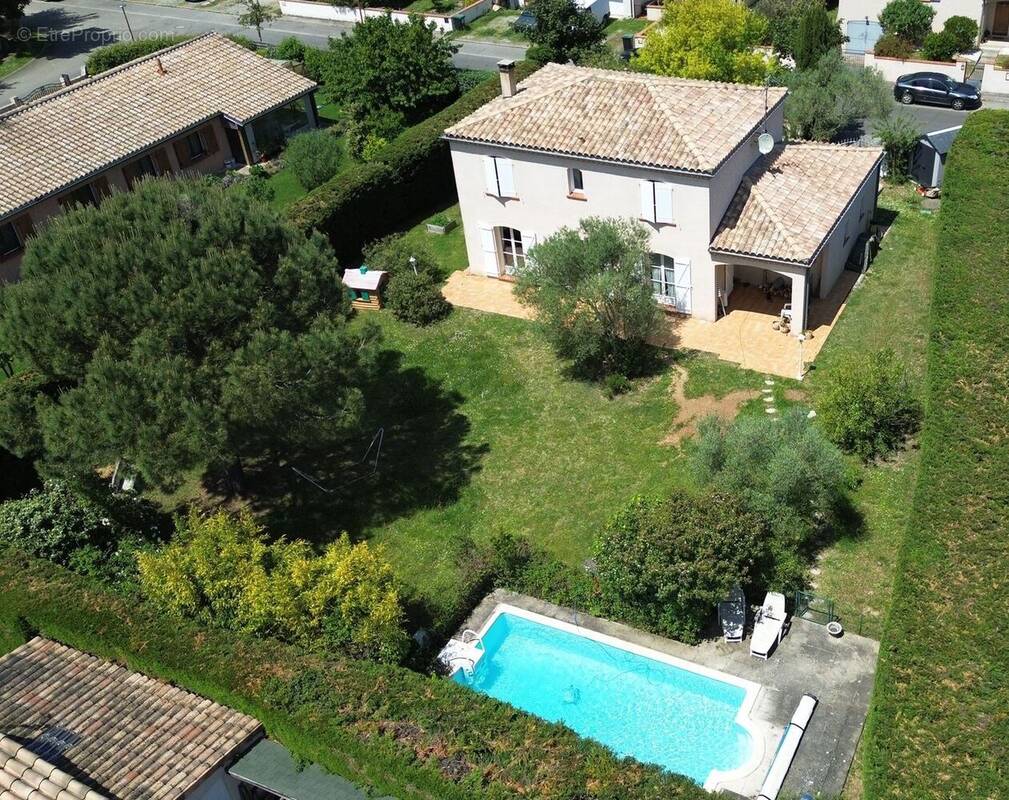 Maison à FONTENILLES