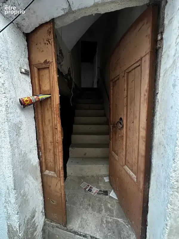 maison de village traversante à rénover. 105 m2 - photo 2