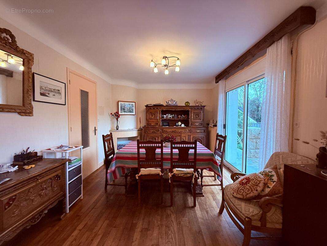 Maison à LOCMARIAQUER