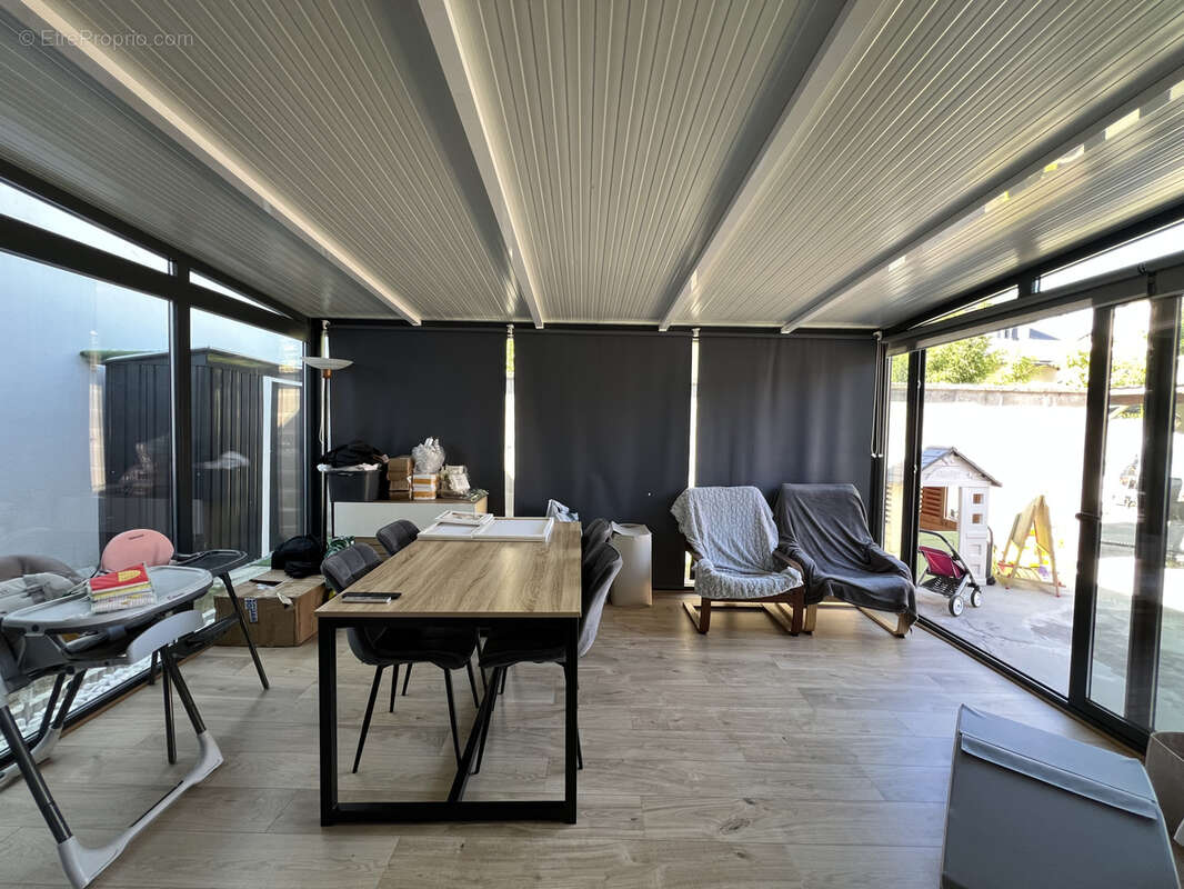 Maison à SARTROUVILLE