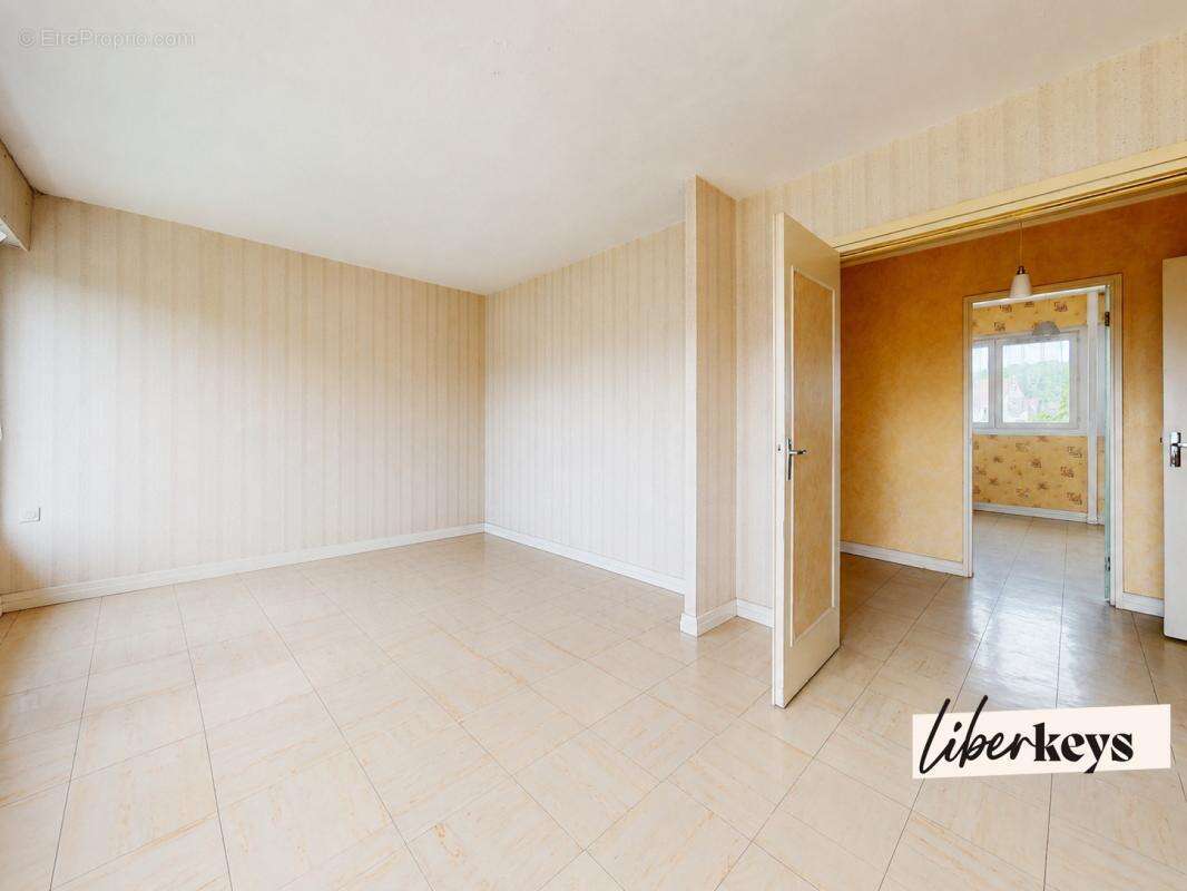 Appartement à BOIS-D'ARCY