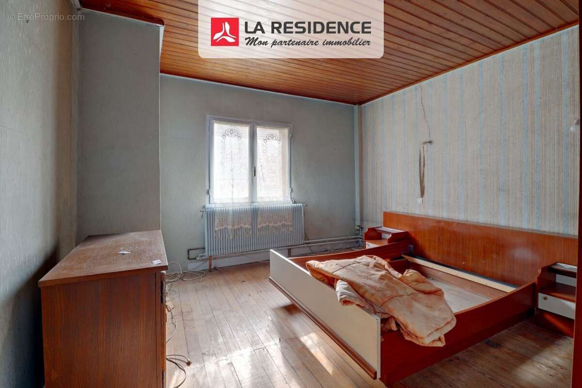 Maison à NEUVILLE-SUR-OISE