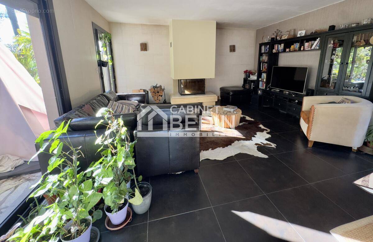 Maison à LE TAILLAN-MEDOC