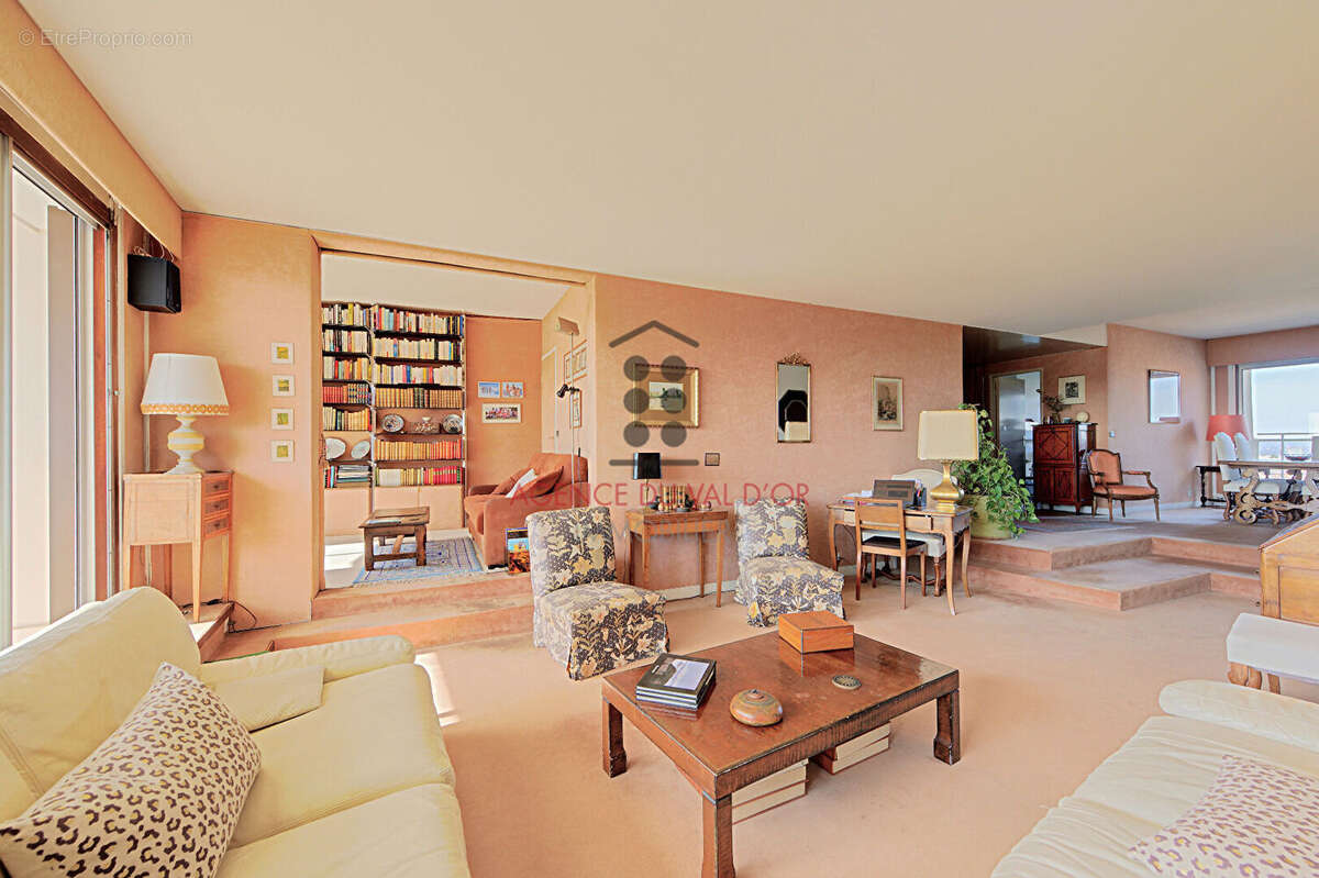 Appartement à SAINT-CLOUD