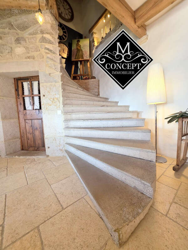 Maison à LANCRANS