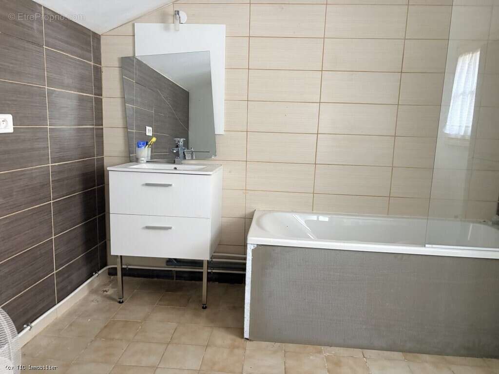 Jolie Maison 5 minutes de Nanteuil avec Terrain Constructible - photo 9