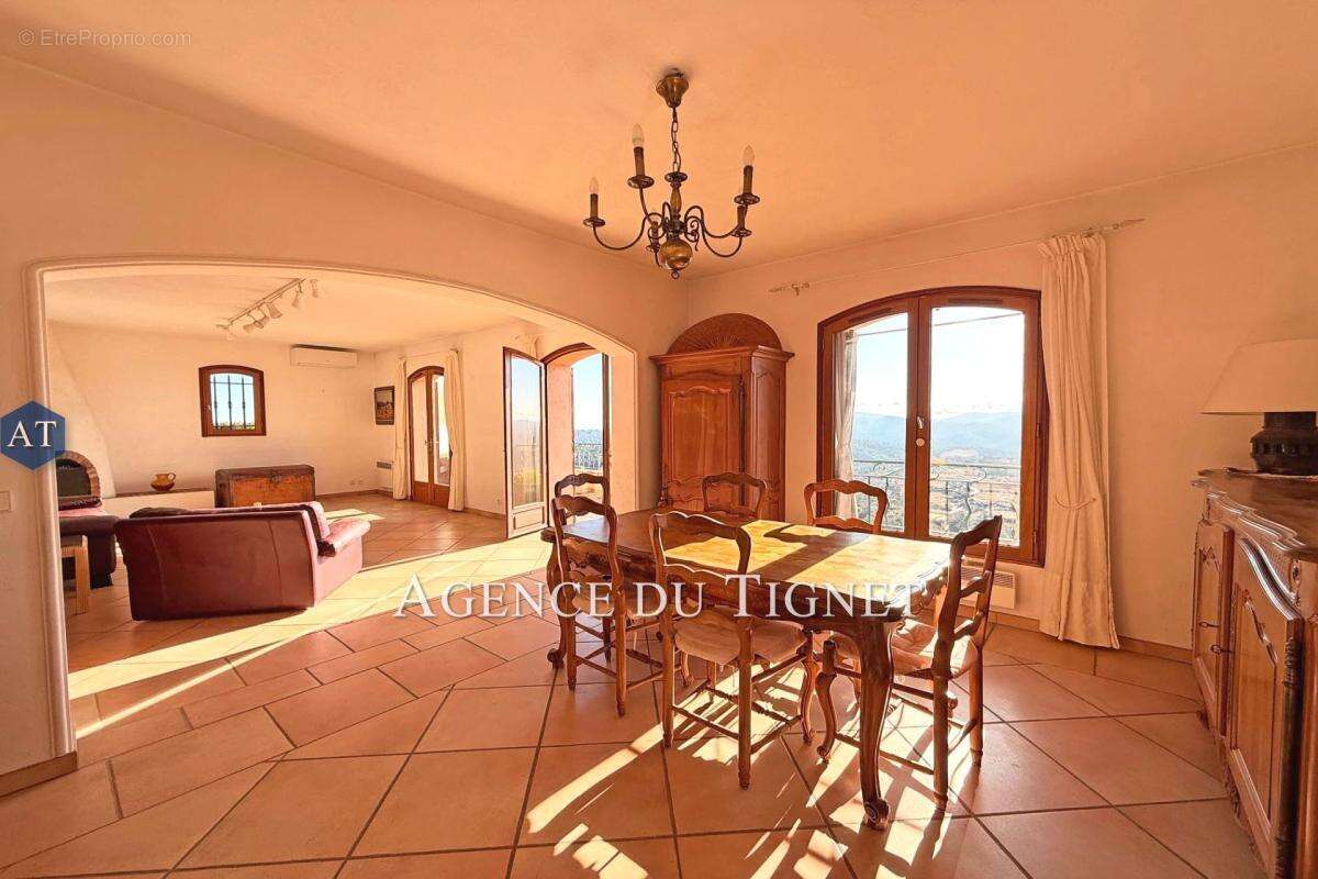 Maison à LE TIGNET