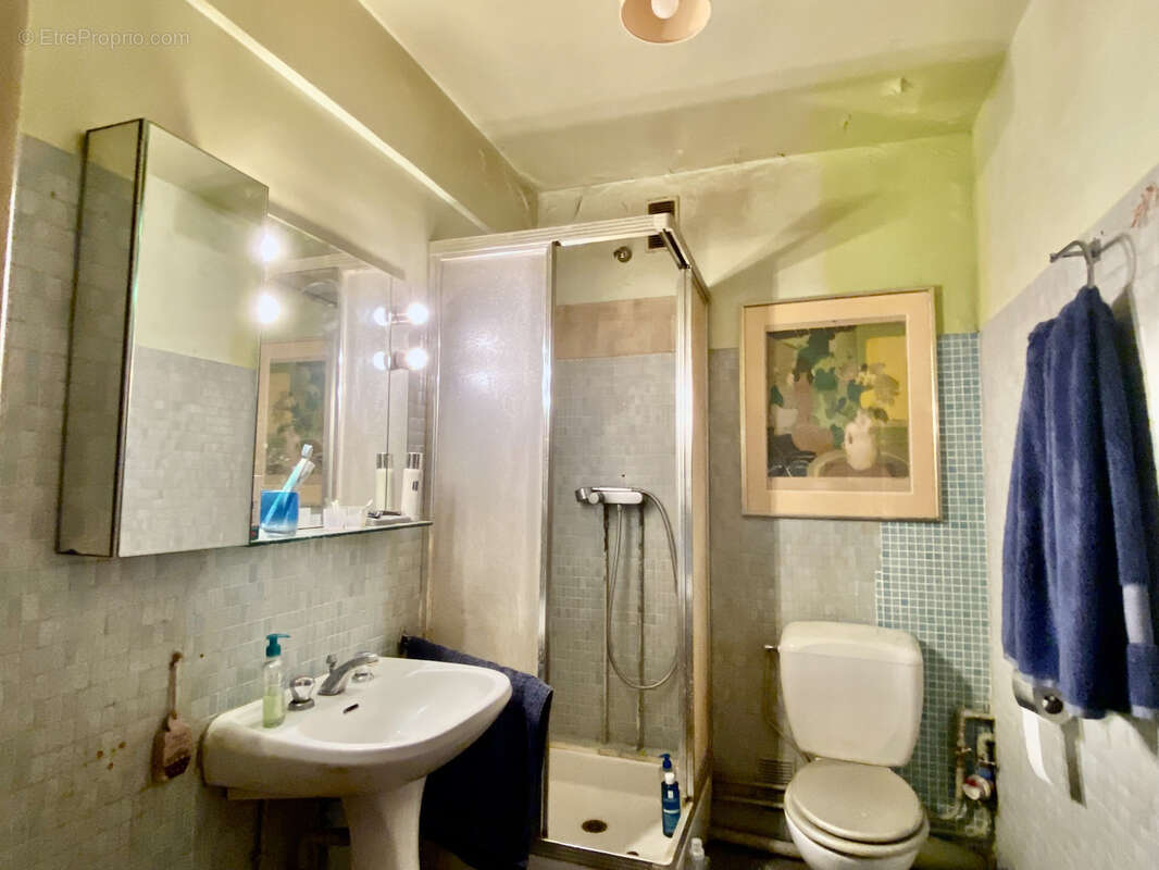 Appartement à PARIS-14E