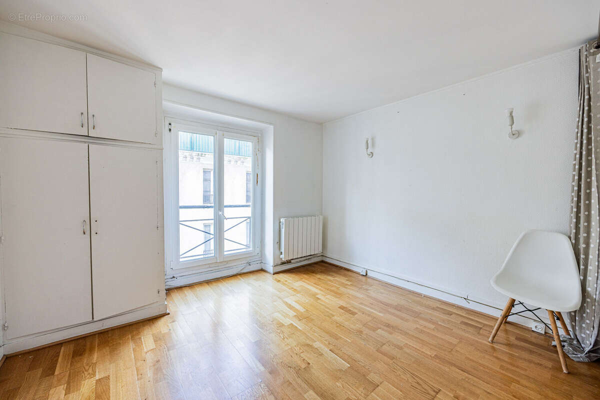 Photo 8 - Appartement à PARIS-11E