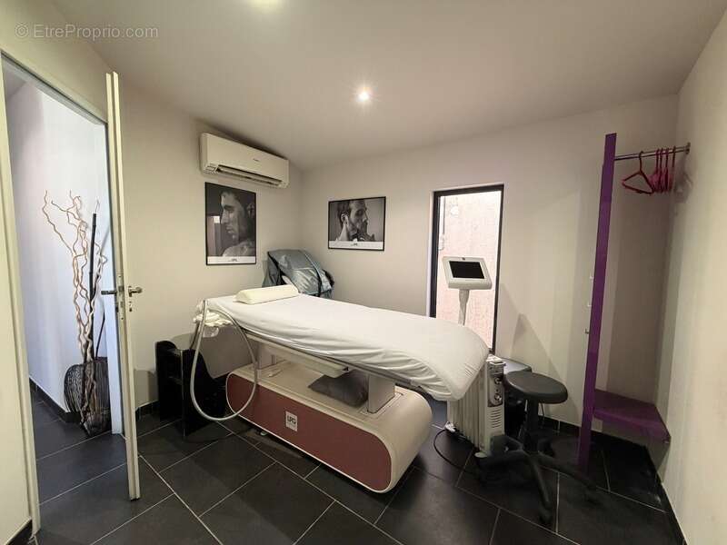 Commerce à SALON-DE-PROVENCE