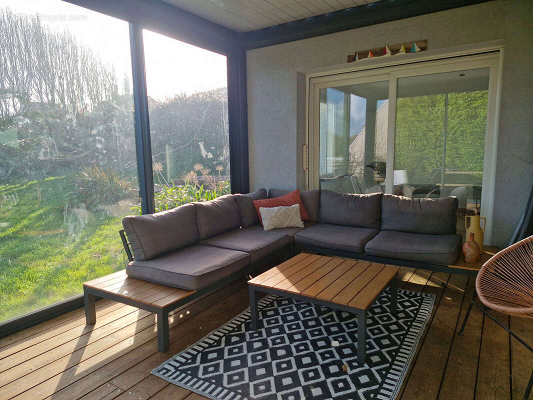 Maison à LAMPAUL-PLOUARZEL