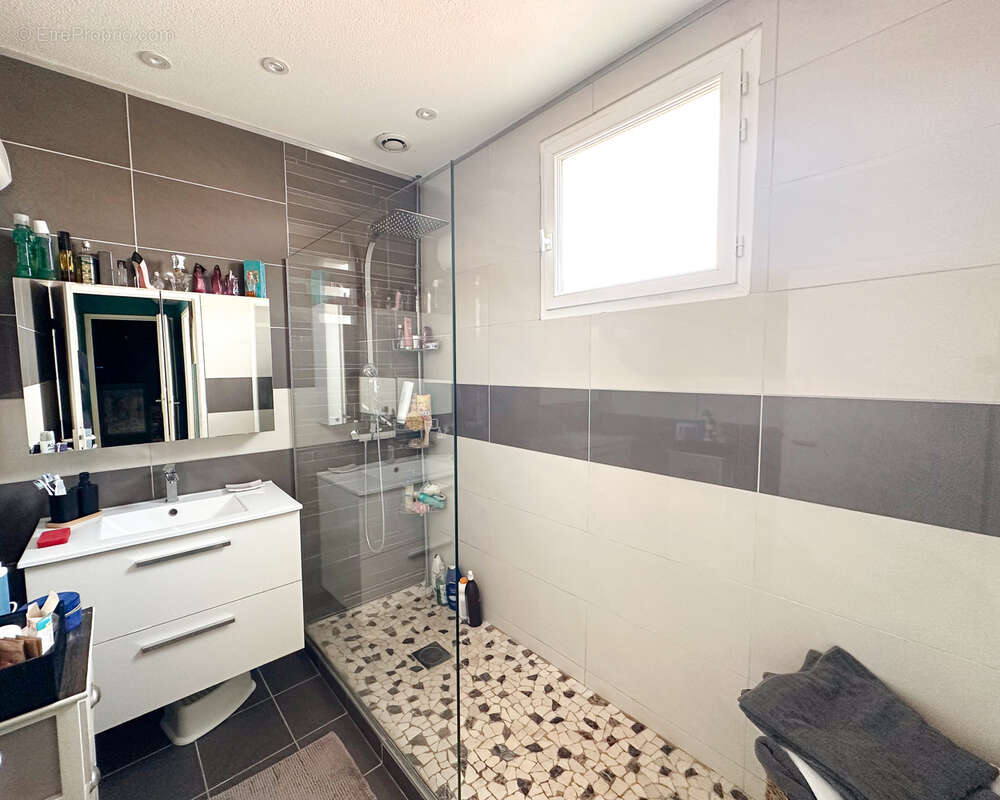 Maison à LE PASSAGE