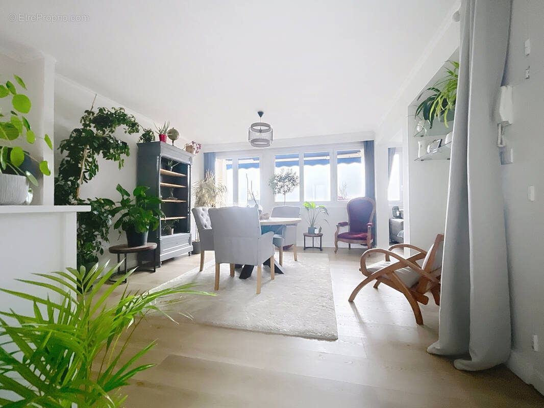 Appartement à VILLEURBANNE