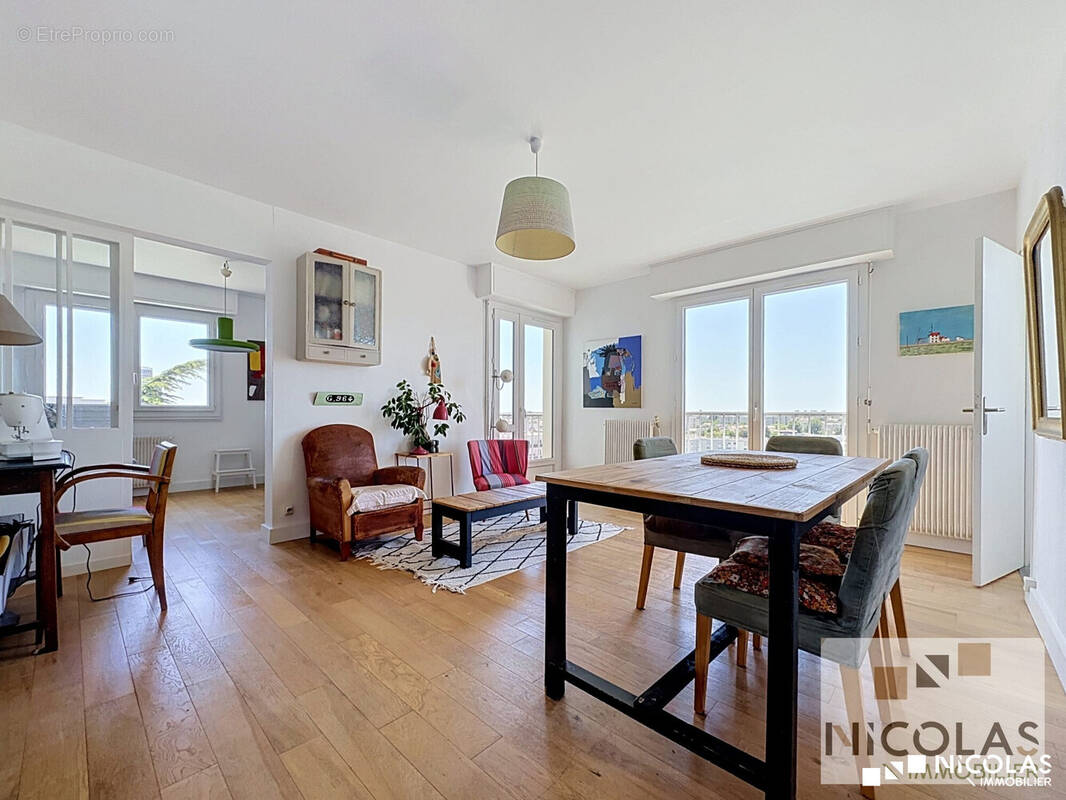 Appartement à BORDEAUX