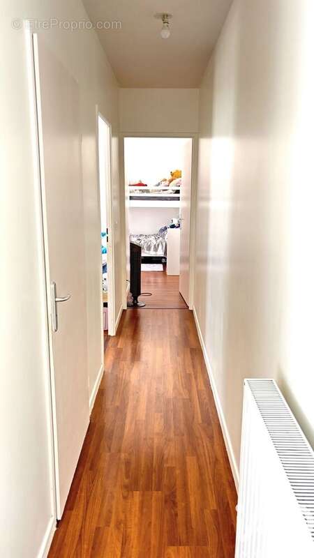Photo 9 - Appartement à LES ULIS