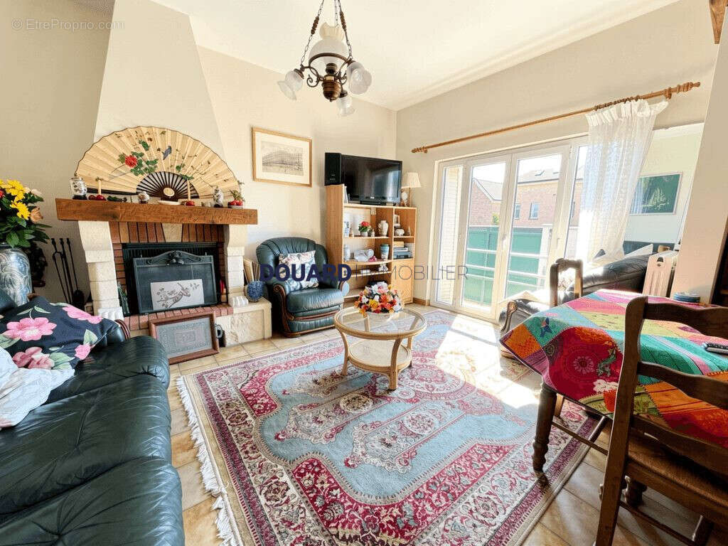Maison à HOUILLES