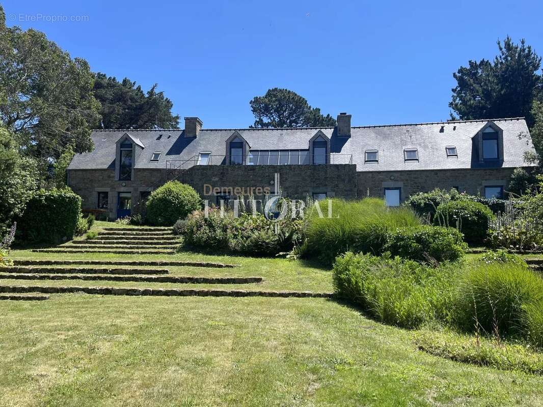 Maison à PENVENAN