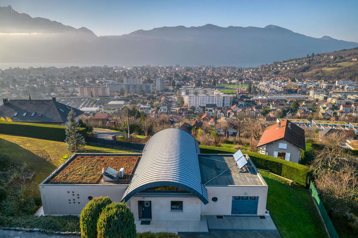 Maison à AIX-LES-BAINS