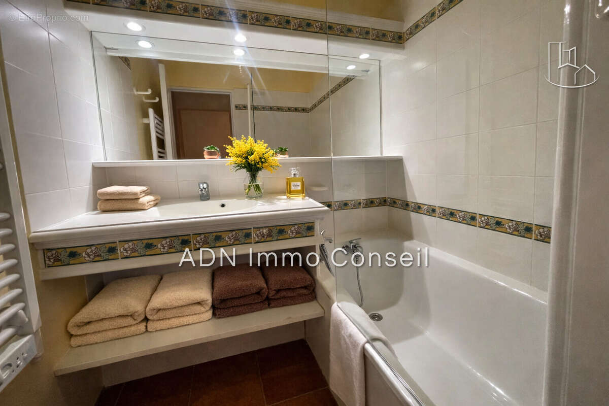 Appartement à MALLEMORT