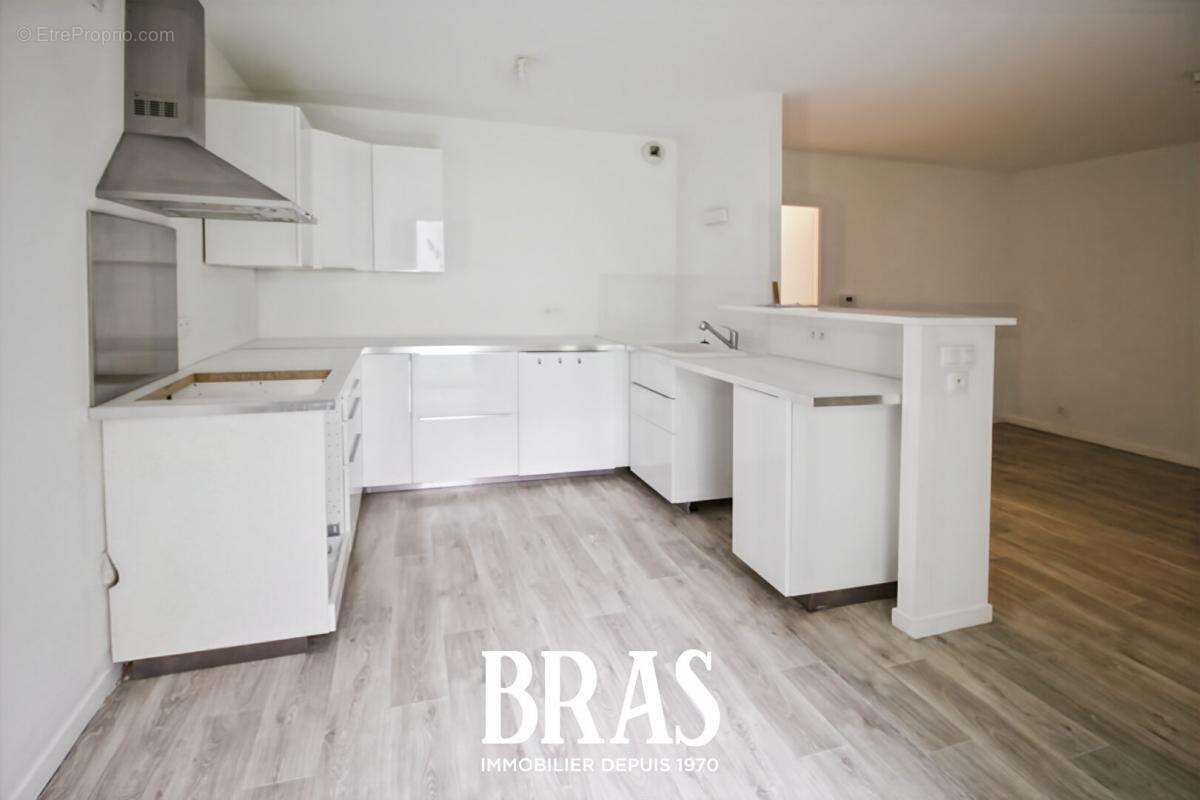 Appartement à LA CHAPELLE-SUR-ERDRE