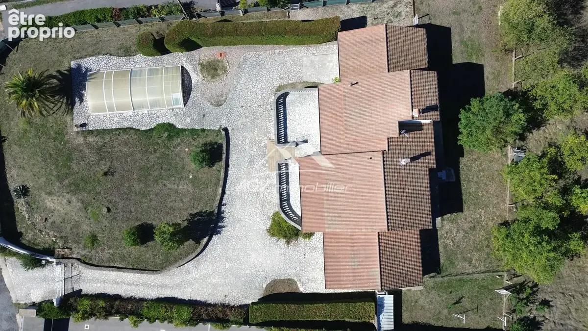 Rousson, propriété avec piscine, vue dégagée, vaste terrain clos de 4208 m², 150 m² habitable, 190 m² d'annexes - photo 32