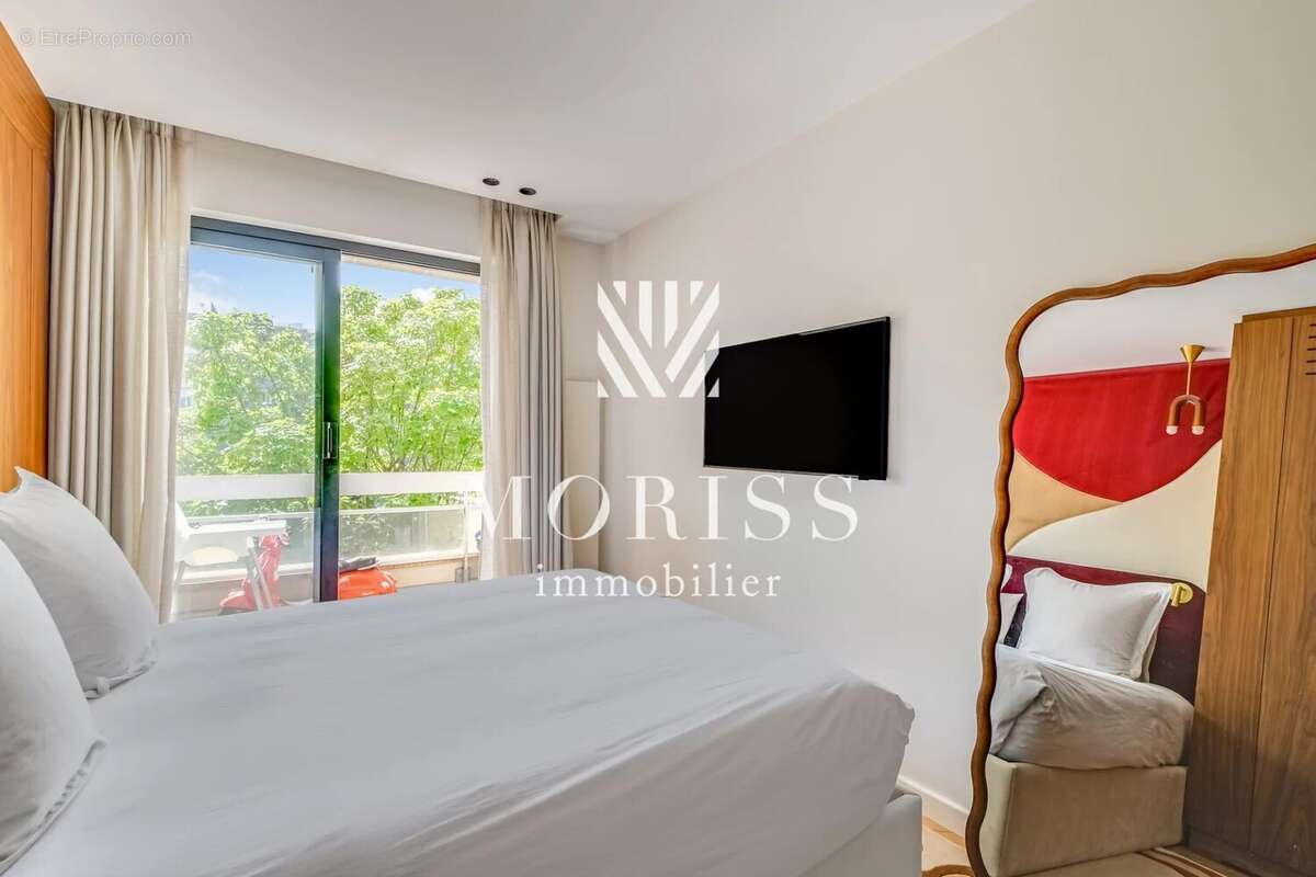 Appartement à NEUILLY-SUR-SEINE