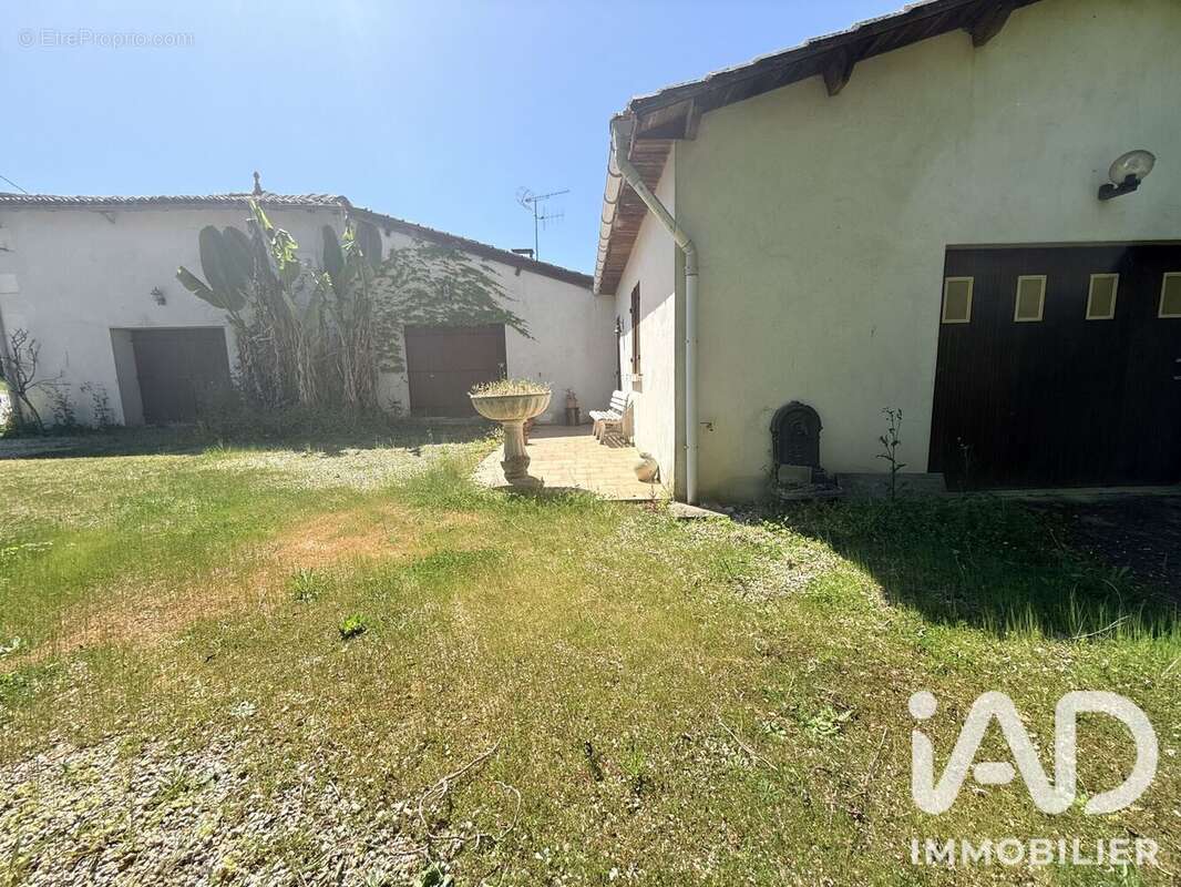 Photo 3 - Maison à LAMERAC