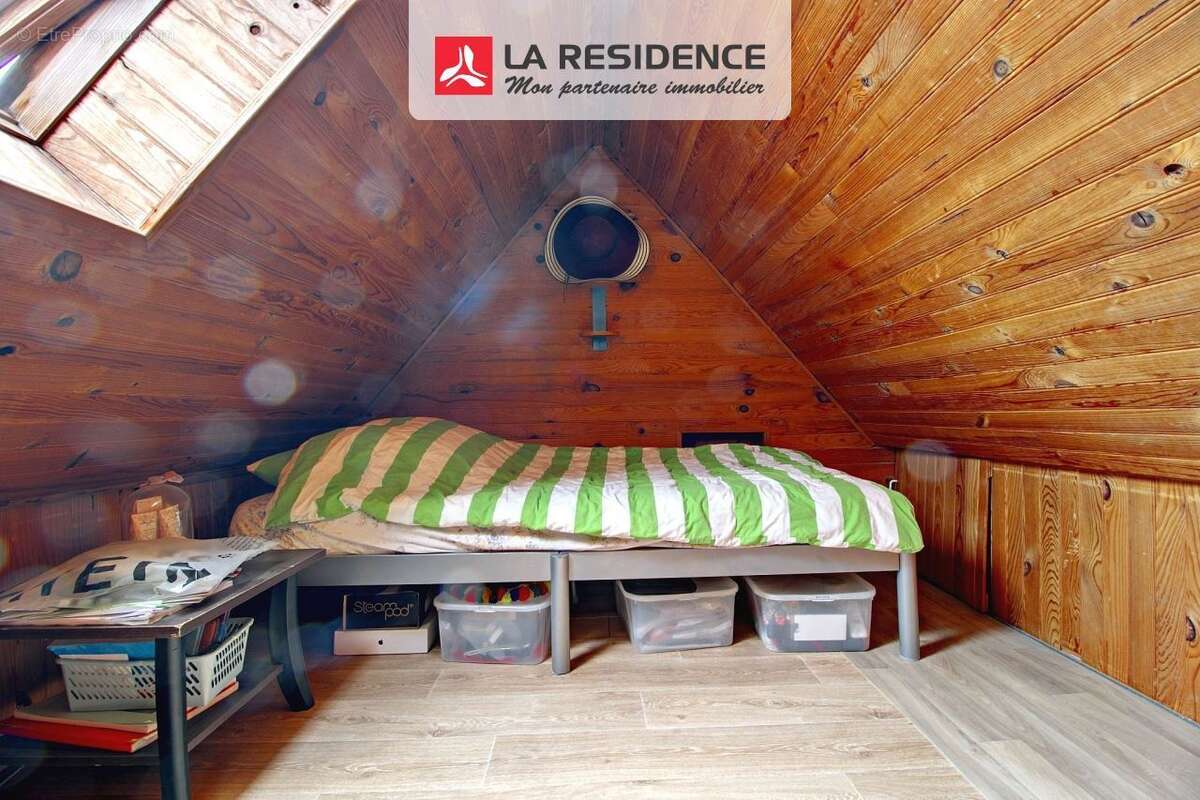 Maison 132 m² à Saint-Etienne-Du-Rouvray  - photo 8