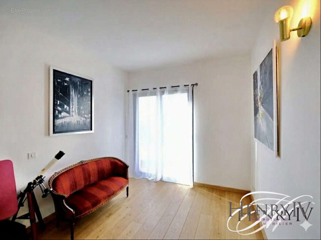 Appartement à LA TRONCHE