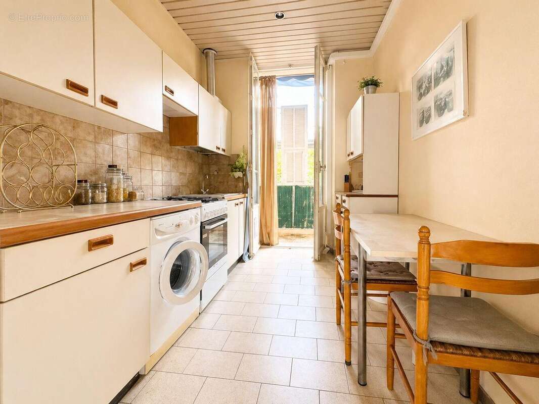  - Appartement à NICE