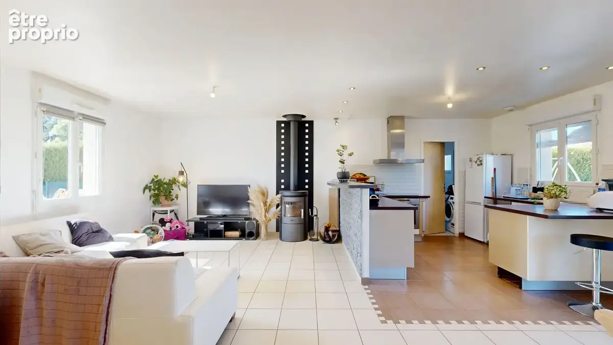Maison de plain pied à Villeneuve sur Allier - photo 4