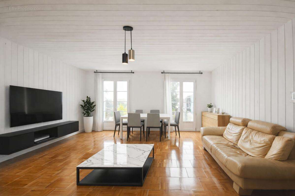 Maison à NIEUL-SUR-MER