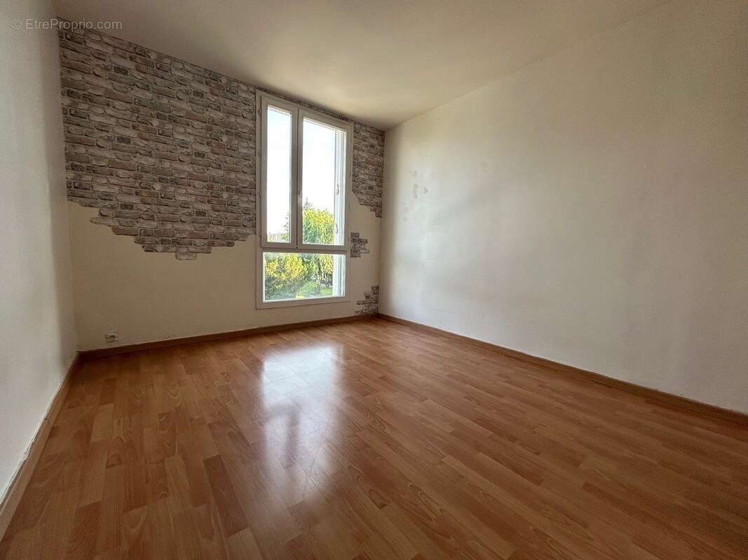 Appartement à BOIS-D'ARCY