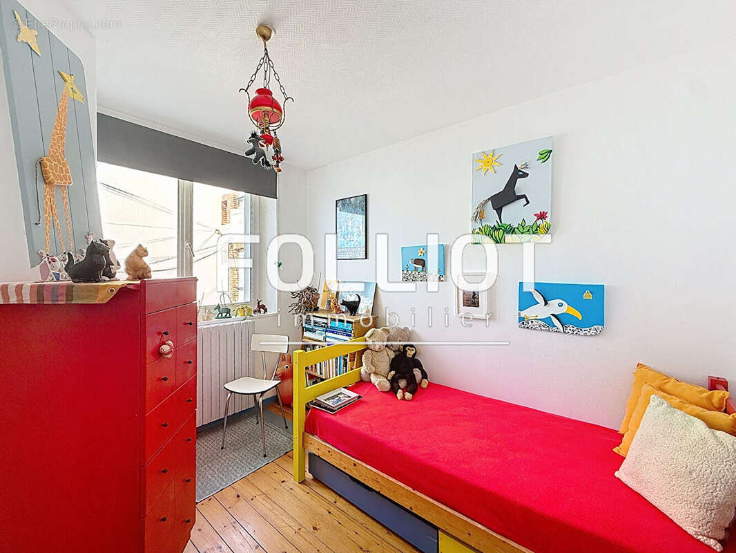 Maison à SAINT-PAIR-SUR-MER