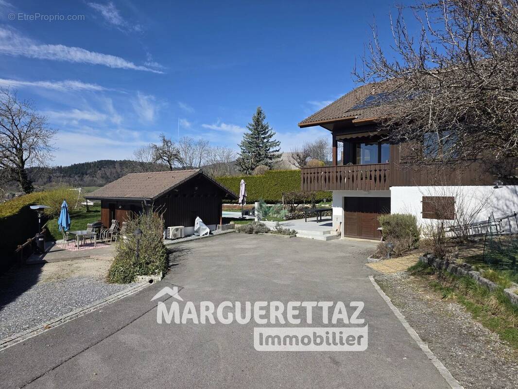 Maison à VIUZ-EN-SALLAZ