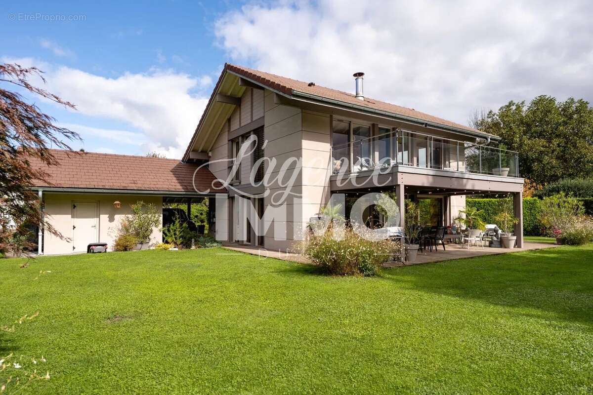 Maison à SAINT-JORIOZ