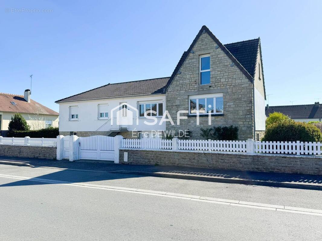 Photo 1 - Maison à LES CHERIS