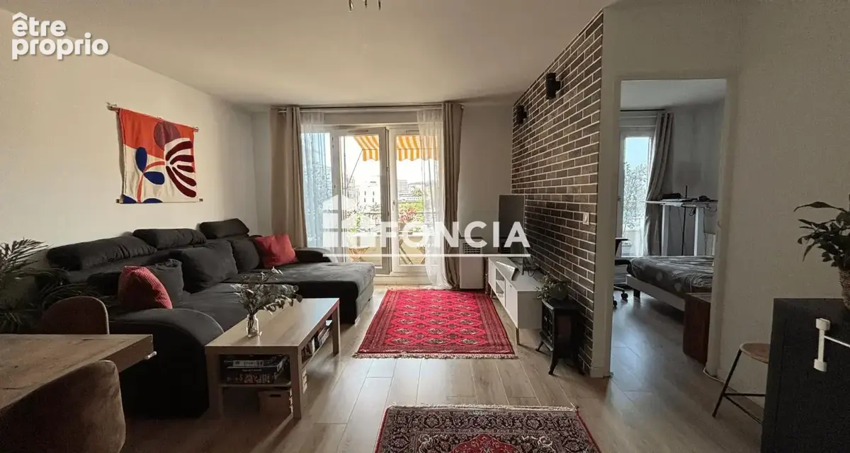 Appartement à SAINT-GRATIEN