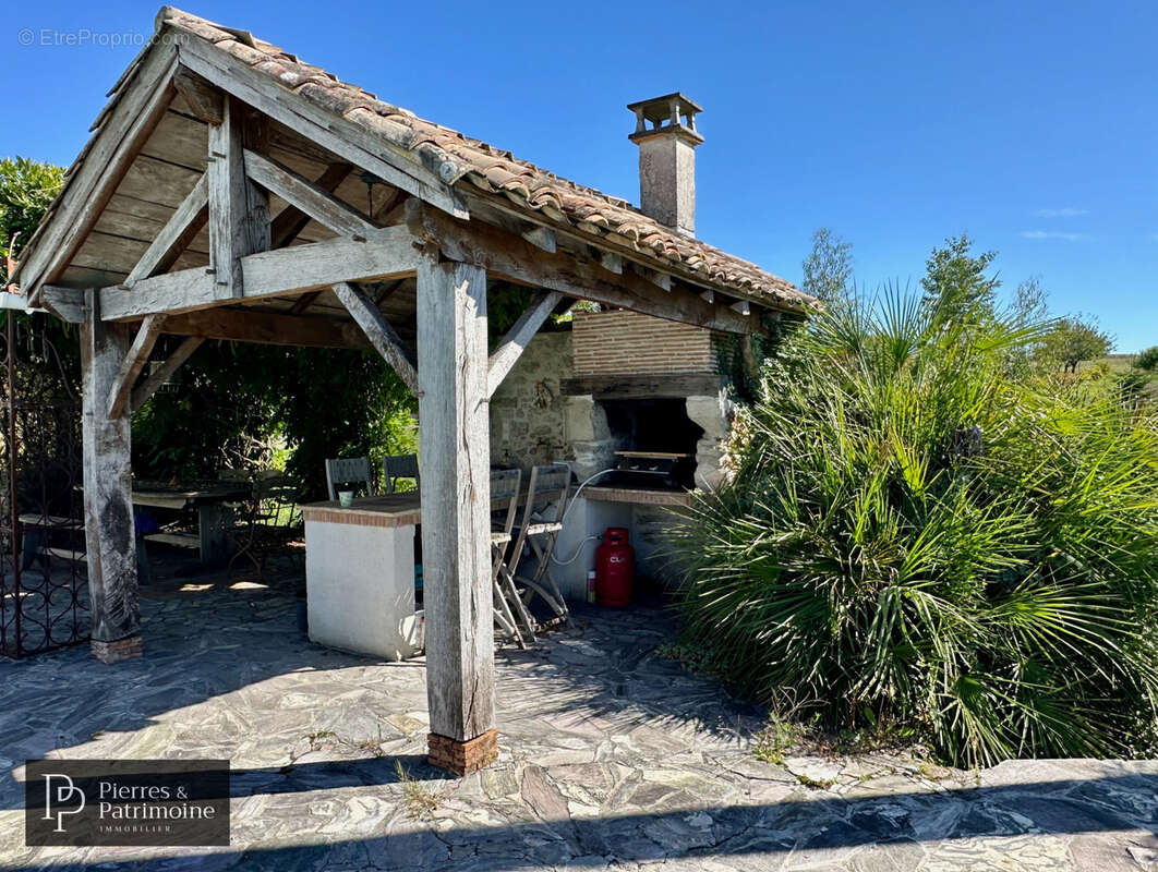 Maison à MAUVEZIN-SUR-GUPIE