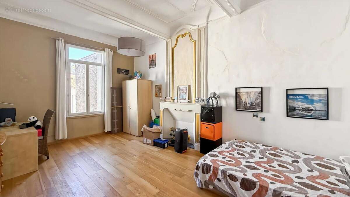 Appartement à LOUPIAN