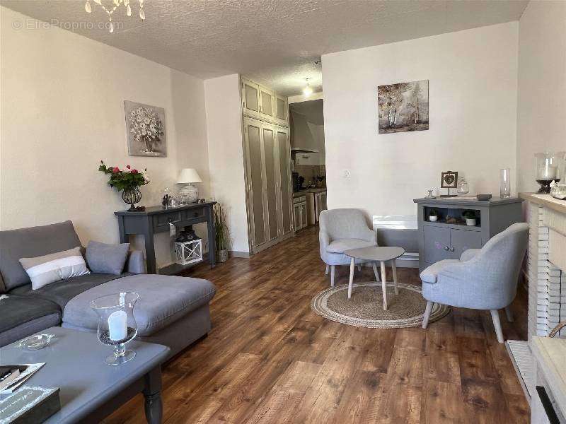 Appartement à LALINDE