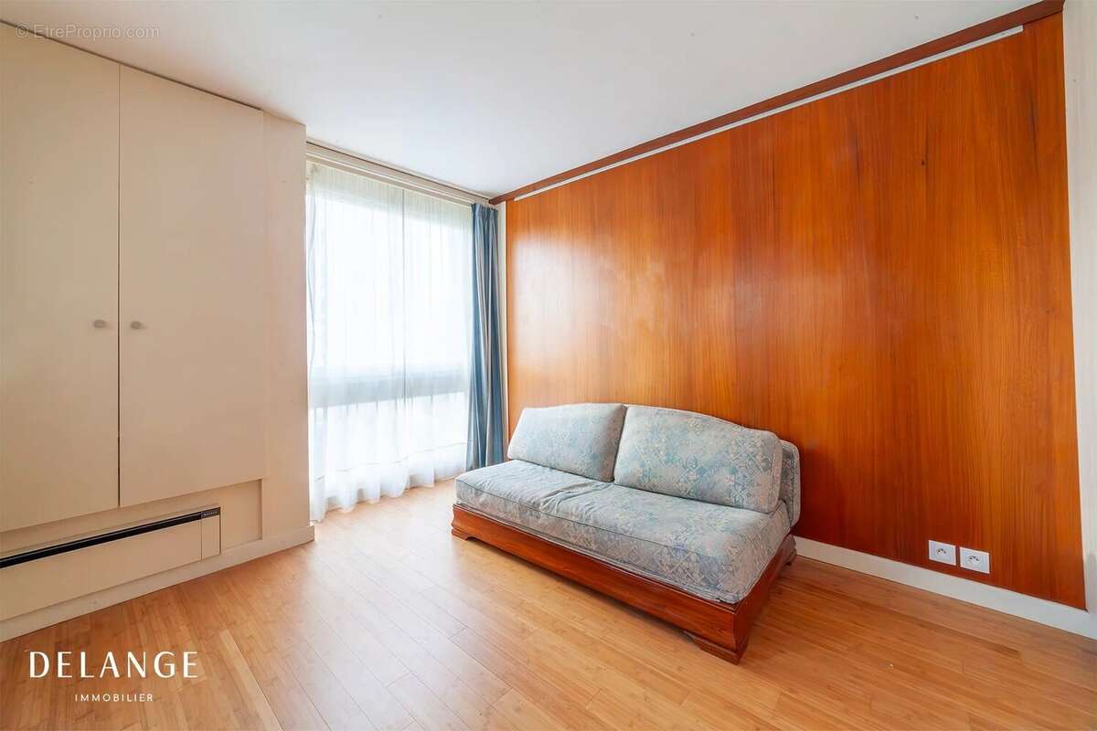 Appartement à IVRY-SUR-SEINE