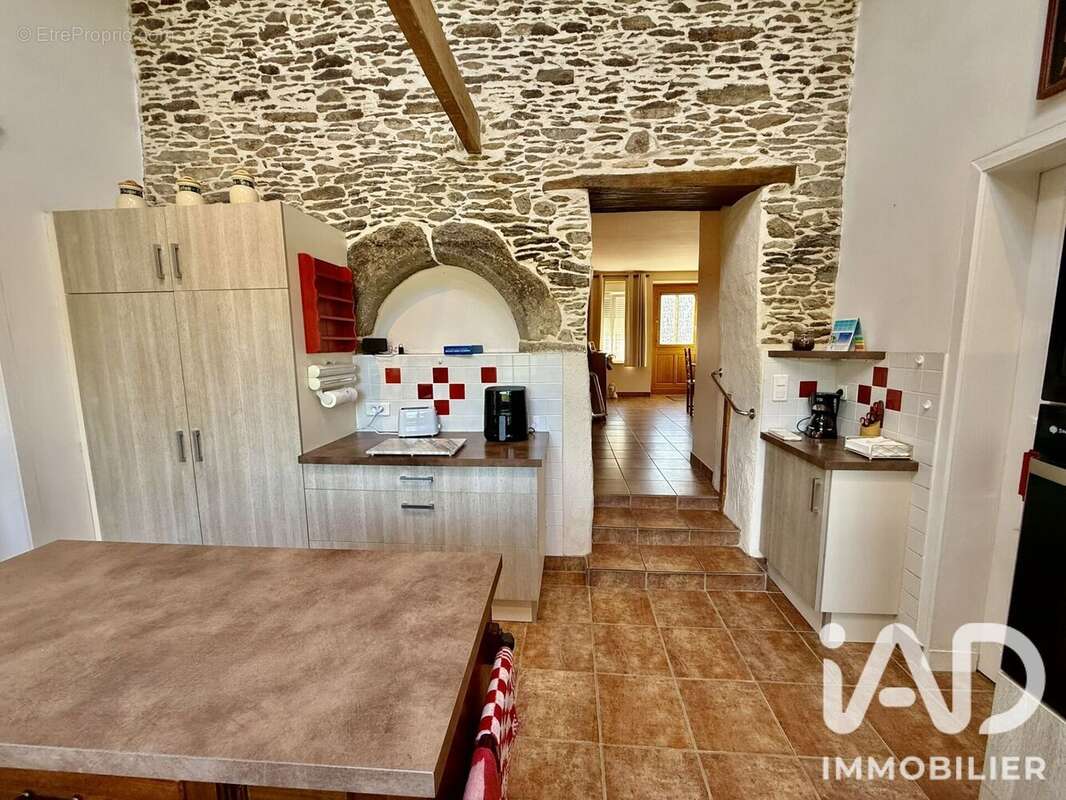 Maison 136 m² à La Trinite-Porhoet  - photo 6