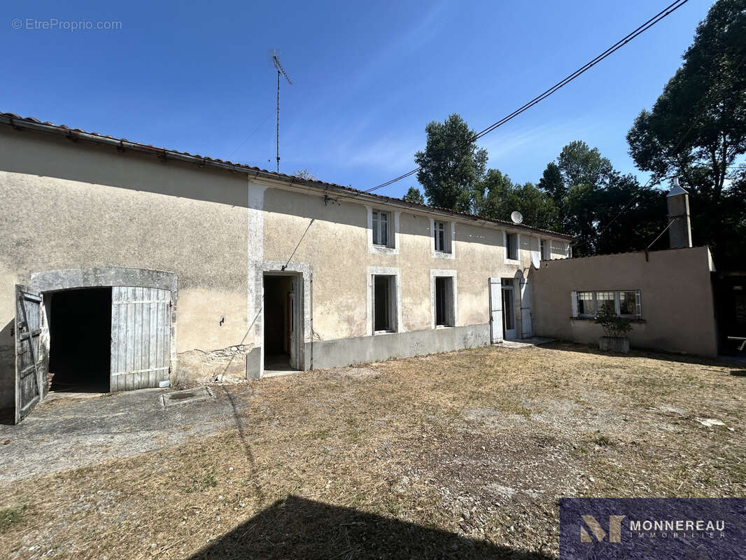 Maison à CIERZAC