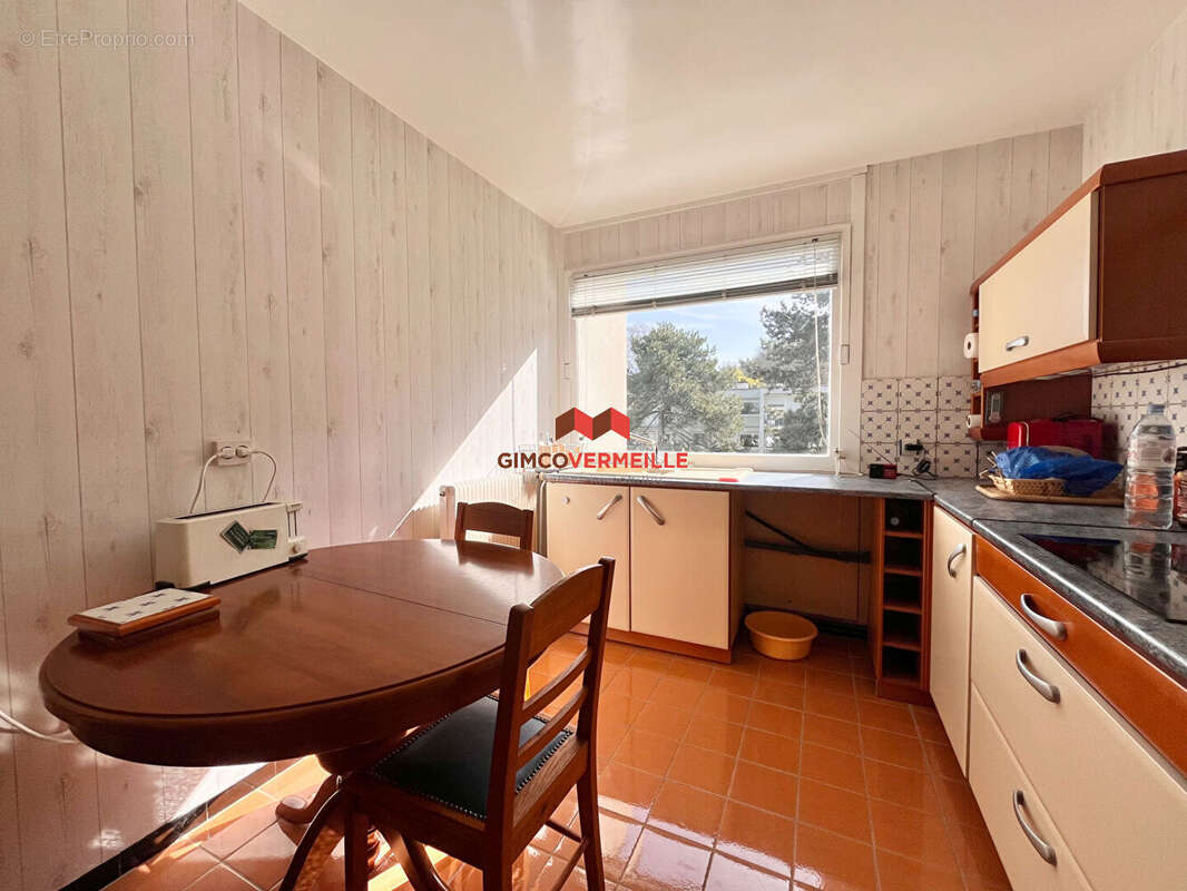 Appartement à BOUGIVAL