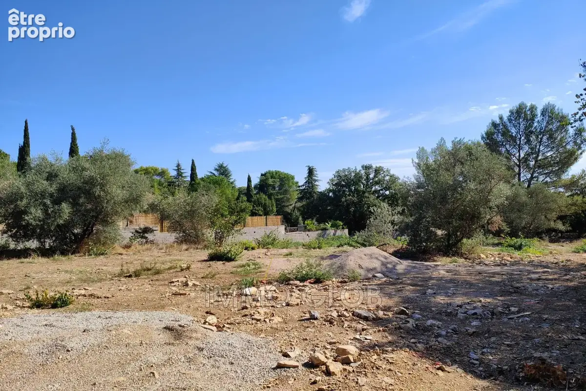 Terrain 553 m² à Nimes  - photo 4