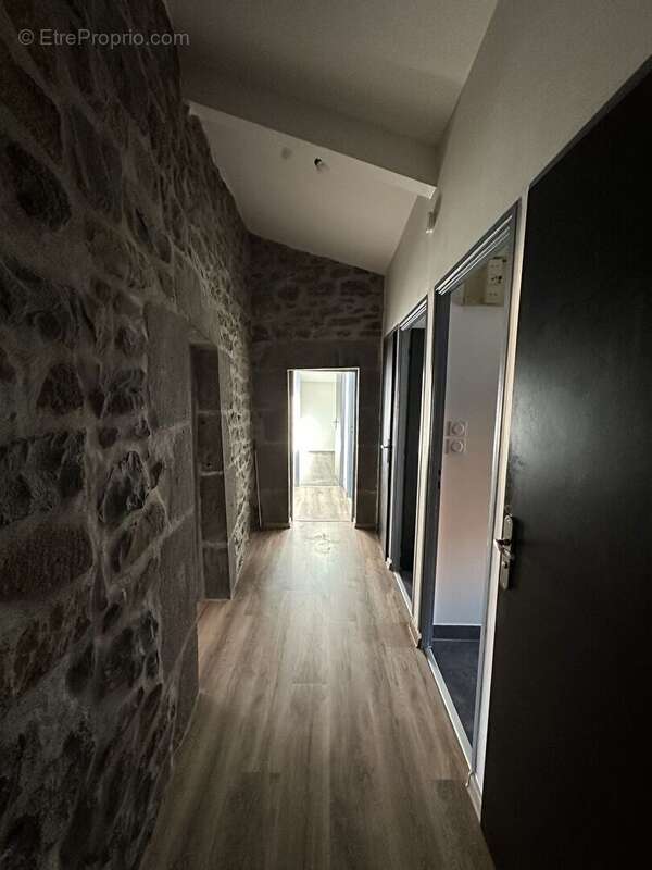 Appartement à SAINT-FLOUR